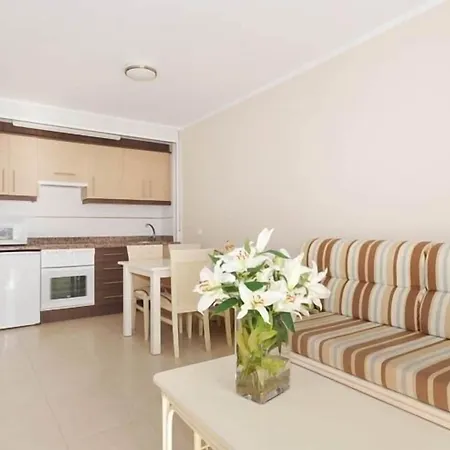 Larimar Unitursa Apartment