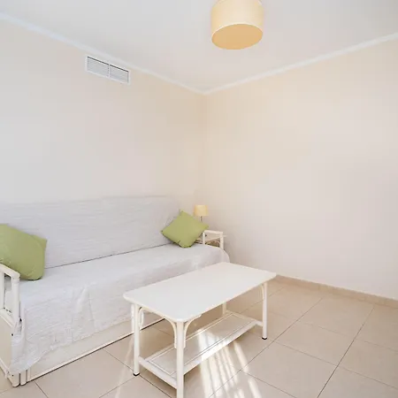 Larimar Unitursa Apartment