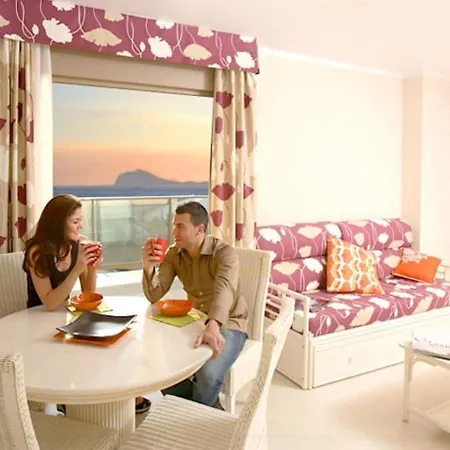 Larimar Unitursa Apartment